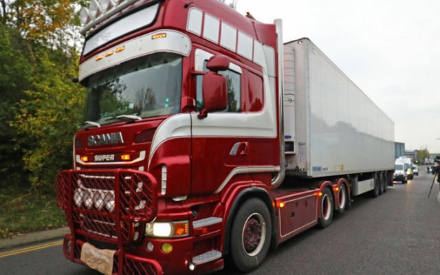 Vụ 39 thi thể trong container: Chết lặng sau những cuộc gọi từ xứ sở sương mù