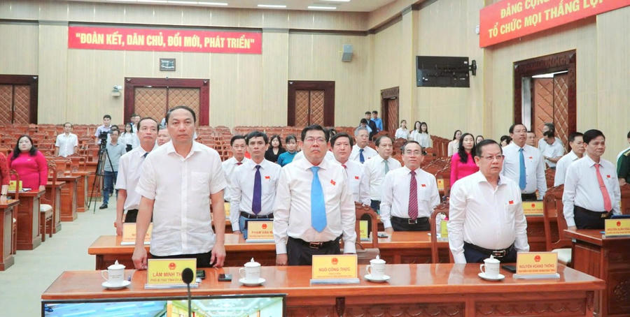 Đại biểu tham dự kỳ họp HĐND