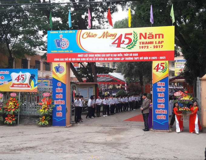 45 năm lịch sử của nhà trường là 45 năm không ngừng xây dựng, phát triển và đổi mới cùng với những bước tiến trong sự nghiệp trồng người. Ảnh: Hoa Nguyễn