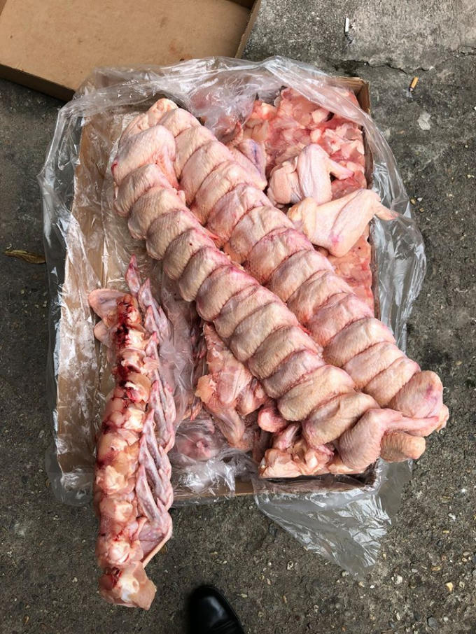 Số lượng cánh gà không rõ nguồn gốc xuất xứ thu giữ được.