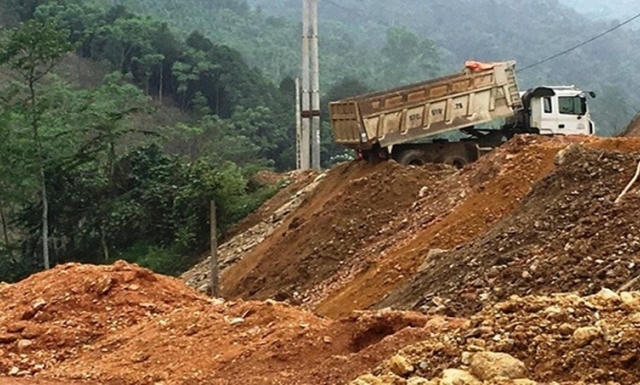 Tập trung xử lý đổ thải xây dựng trái phép tại Bắc Kạn