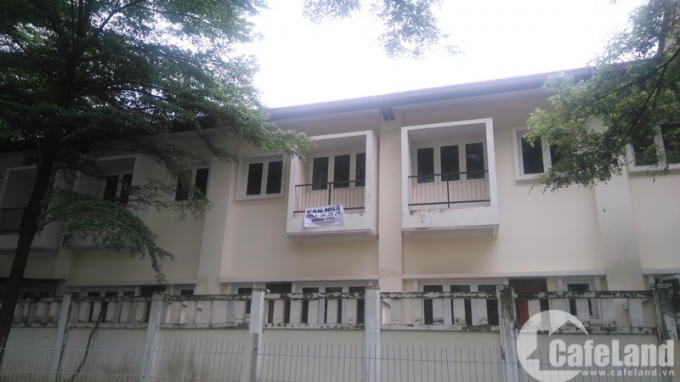 Một số đang được rao bán lại