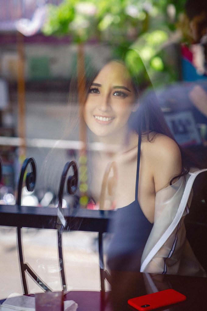 Và thời đểm này cô sẽ dành cho bản thân nhiều hơn công việc, tiếp tục đi du lịch, tận hưởng cuộc sống cho bản thân nhiều hơn .