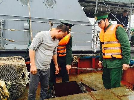 Hải Ph&ograve;ng: Bắt t&agrave;u Trung Quốc x&acirc;m phạm chủ quyền v&ugrave;ng biển Việt Nam