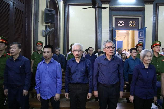 Đại án ở Ngân hàng Đông Á: Cựu Giám đốc Sở giao dịch xin giảm án vì con bị cho nghỉ việc