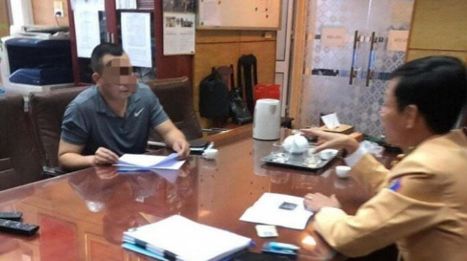 Tài xế Linh tại cơ quan Công an.