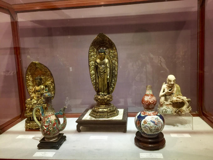 Bình Sứ men màu thế kỷ 19 Mỹ thuật cổ Phật giáo Nhật Bản.