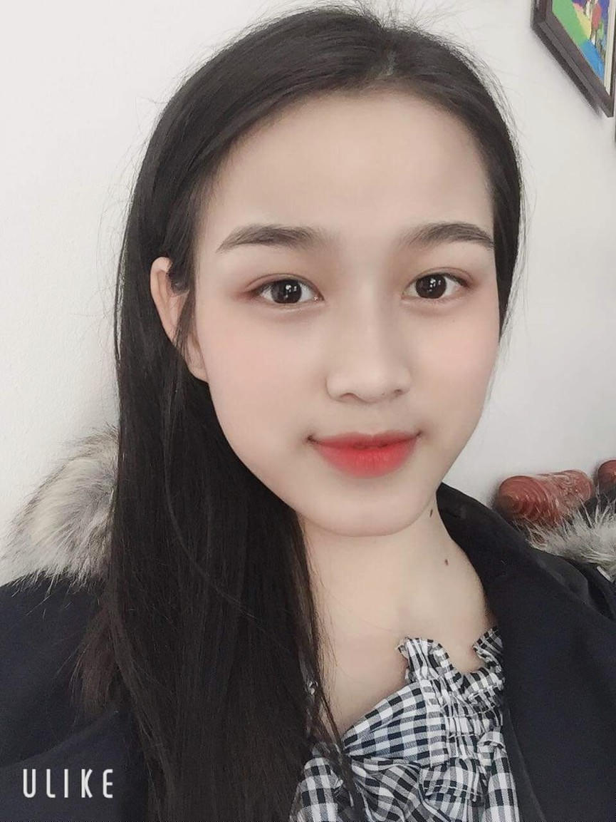 Chia sẻ trước đó, Đỗ Thị Hà mong muốn sẽ mang được danh hiệu về cho quê hương Thanh Hóa cũng như ngôi trường cô đang theo học - Đại học Kinh tế Quốc dân.