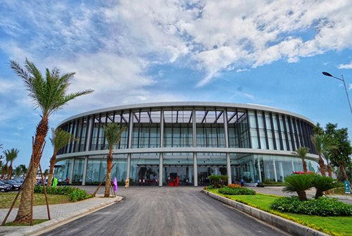 Khu nhà điều hành nhà máy Vinfast đã hoàn thành, chỉ sau hơn 8 tháng kể từ ngày khởi công.