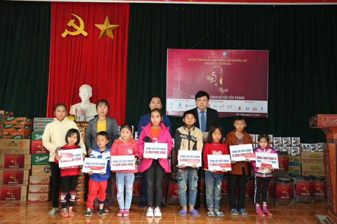 Chương trình còn là hoạt động an sinh xã hội được tổ chức thường niên nhằm vận động nguồn lực xã hội, trao tặng sổ tiết kiệm, tặng học bổng, tặng quà cho các đối tượng bảo trợ xã hội và trẻ em có hoàn cảnh đặc biệt.