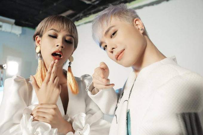 Cả hai rất phong cách và cá tính trong bộ ảnh mới.