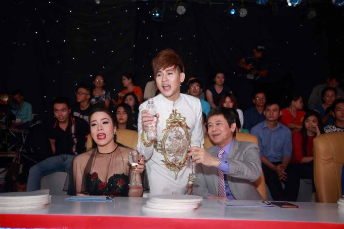 Nhật Kim Anh giảm 31 kg sau khi sinh để c&oacute; th&acirc;n h&igrave;nh thon gọn