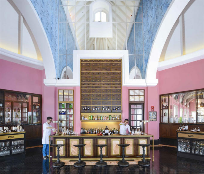 Department of Chemistry Bar_JW Marriott Phu Quoc Emerald Bay.