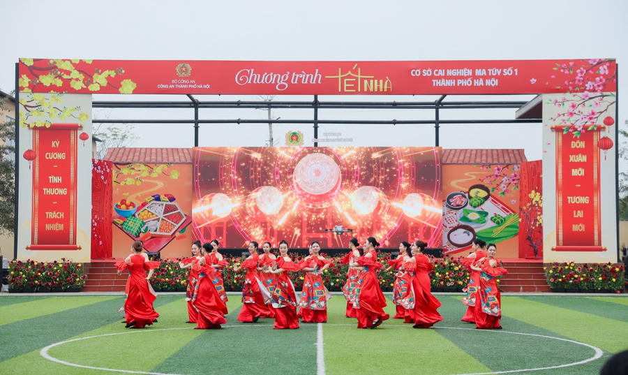 Chương trình được tổ chức với nhiều hoạt động ý nghĩa, mang vị “Tết nhà” tới các học viên.