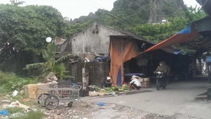 Dãy nhà mà các hộ dân bị thu hồi.