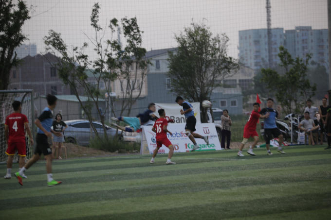 Vòng chung kết Press Cup 2018: Báo Pháp luật Việt Nam, Truyền hình Sóc Trăng chia điểm ở trận đầu