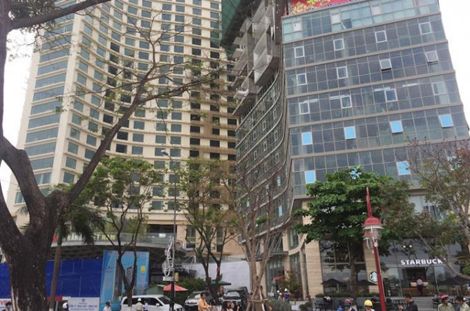 Phát hiện công trình không phép có diện tích khoảng 200 m2 nằm tại khối đế tòa nhà tại dự án khu phức hợp khách sạn Bạch Đằng.