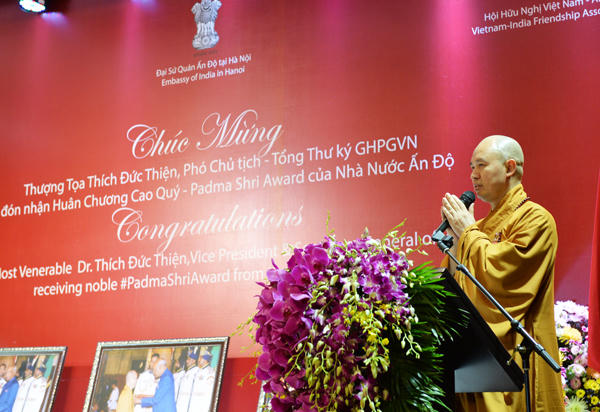 Thượng tọa Thích Đức Thiện là người Việt Nam đầu tiên được nhận Huân chương cao quý Padma Shri của nhà nước Ấn Độ danh giá này của Cộng hòa Ấn Độ.