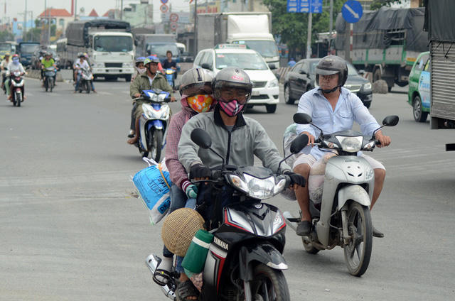 Rổ thì phải là rổ tre ở quê mới chất.