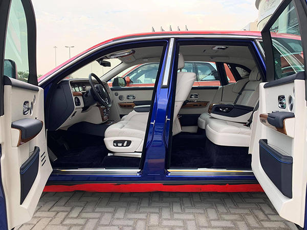 Đẹp ngỡ ngàng chiếc siêu xe sang 7 sắc cầu vồng - Hình 6