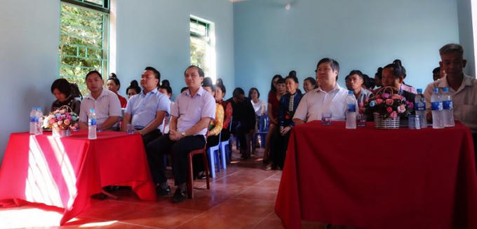 Từ nay người dân địa phương đã có trụ sở khang trang để tập trung hội họp, sinh hoạt văn hóa