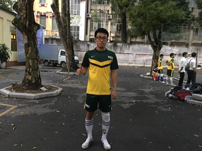 Cầu thủ Vũ Thanh Tùng(9) thiết lập kỷ lục 5 bàn thắng trận ngày 22/4