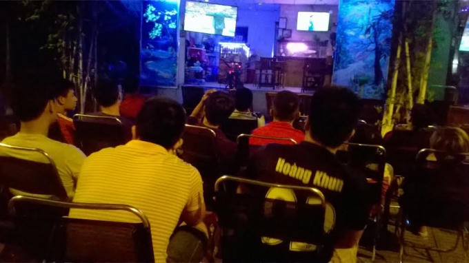 Các quán cà phê là điểm đến lý tưởng của các tay chơi cá cược.