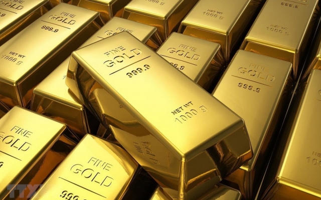 Giá vàng hôm nay 2/5: Giá vàng lao dốc không phanh