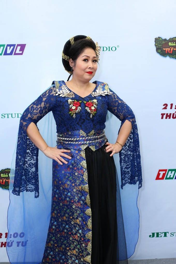 Ti&ecirc;́u l&acirc;m tứ trụ: Minh Nh&iacute; bật m&iacute; l&yacute; do tăng c&acirc;n mất kiểm so&aacute;t của NSND Hồng V&acirc;n