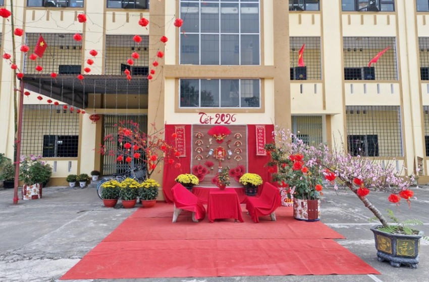 Góc sân tại Cơ sở cai nghiện ma tuý số 1 được trang trí đẹp mắt chuẩn bị đón Tết.