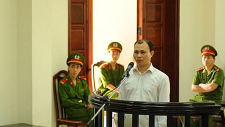 Bị cáo Bùi Mạnh Giáp.
