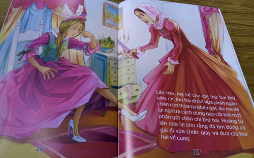 Hình minh họa phản cảm trong cuốn "Cô bé Lọ Lem" không được cấp phép xuất bản