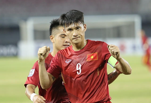 Công Vinh và các đồng đội được thưởng 1 tỷ đồng sau khi vào bán kết AFF Cup 2016