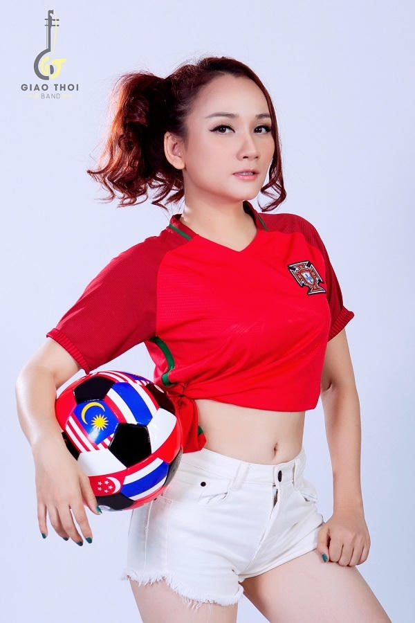 Trưởng nhóm Hoài Phương.