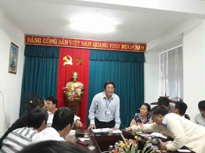 Ông Lê Sỹ Minh, Giám đốc sở Thông tin và Truyền thông tỉnh Thừa Thiên - Huế thông tin với báo chí.