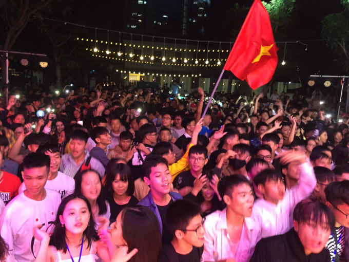 Đêm hội đã thu hút sự tham gia của hơn 4000 học sinh trên địa bàn TP Vinh.