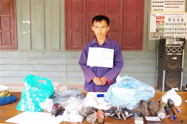 Thạo Xo Vàng bị bắt cùng tang vật là 9,5kg heroin và 43 viên ma túy tổng hợp. (Ảnh: Báo Biên phòng)