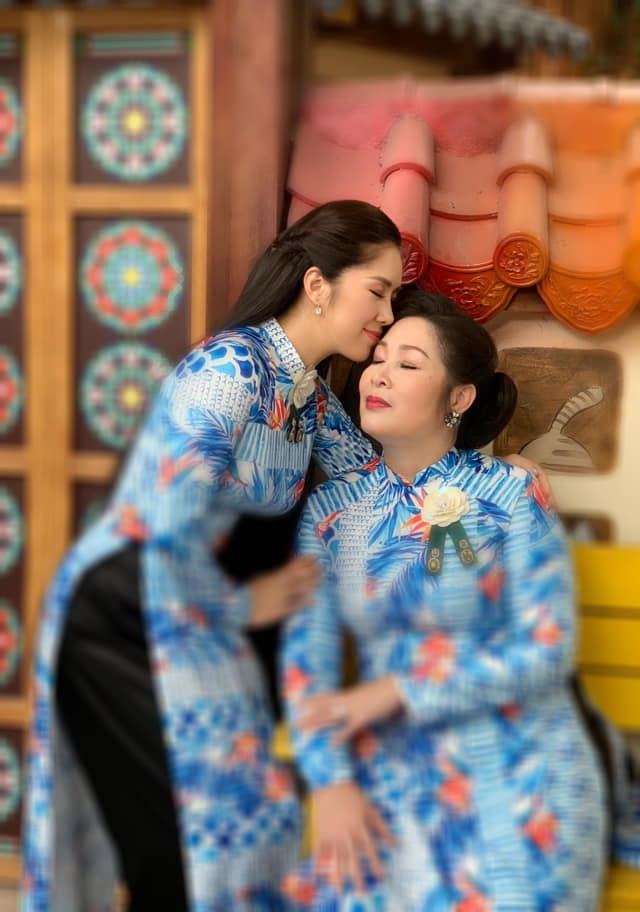 Fans Lê Phương khóc hết nước mắt khi sắp phải chia tay Hương