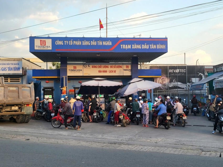 Chi cục Quản lý thị trường tỉnh Đồng Nai đã công bố Đường dây nóng nhằm tiếp nhận thông tin phản ánh của người dân và doanh nghiệp về các hành vi vi phạm trong hoạt động kinh doanh xăng dầu trên địa bàn.