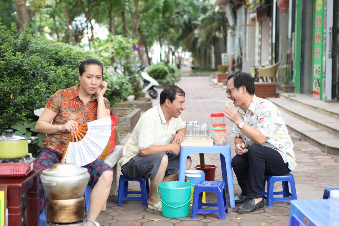 Nghệ sĩ Quang Thắng và Nghệ sĩ Đức Khuê tham gia diễn xuất trong phim.