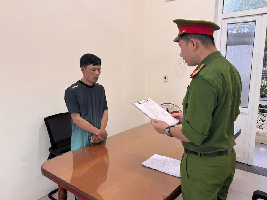 Cơ quan điều tra công bố Quyết định khởi tố bị can đối với đối tượng Trần Đức Giang.