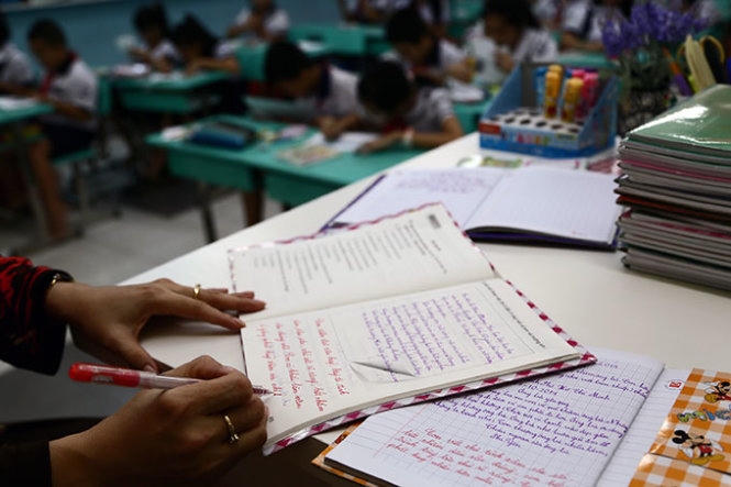Không chấm điểm học sinh tiểu học, nhiều giáo viên cho rằng học sinh lười hơn.