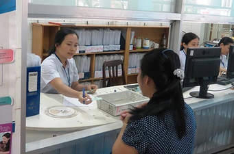 Nhiều giải pháp về chuyên môn và thủ tục hành chính được sửa đổi hướng tới phục vụ người bệnh tốt hơn.