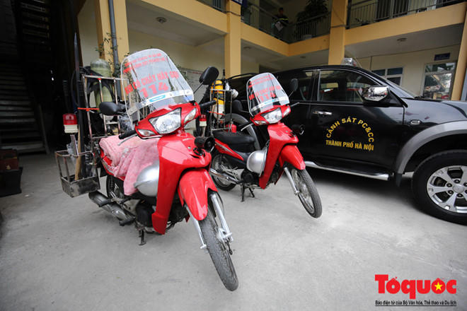 Phòng Cảnh sát PCCC số 1, Cảnh sát PCCC Hà Nội đã sáng tạo và chính thức đưa vào sử dụng một loạt xe máy chữa cháy cơ động. Đây được đánh giá là một trong những biện pháp tối ưu nhằm chữa cháy trong các ngõ nhỏ, tình huống khẩn cấp.