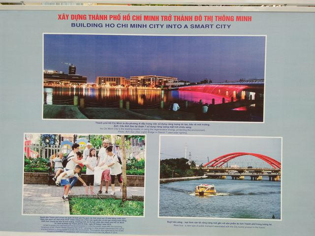 TPHCM tổ chức triển l&atilde;m ảnh tr&ecirc;n đường phố kỷ niệm đại lễ 30/4