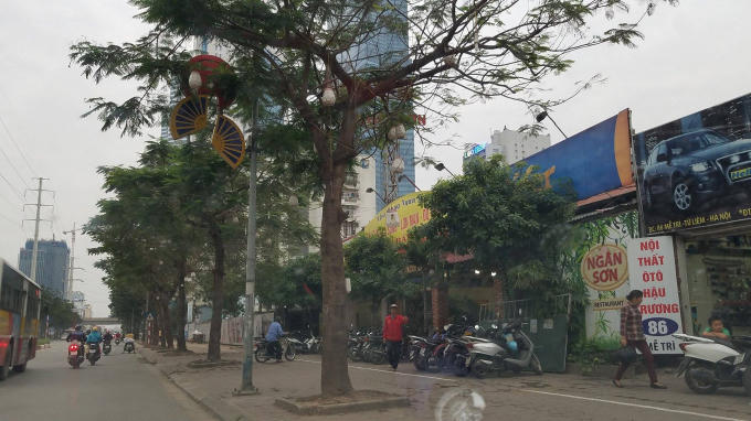 Nhà hàng Ngân Sơn ngang nhiên xây dựng trên đất nông nghiệp tại phường Mễ Trì.