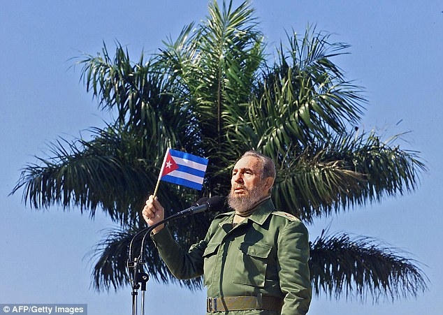 Sự ra đi của lãnh tụ Fidel Castro để lại niềm tiếc thương vô hạn cho nhân dân Cuba nói riêng và nhân dân yêu chuộng hòa bình thế giới nói chung. (Ảnh: AFP)