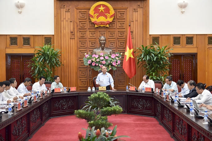 Thủ tướng Nguyễn Xuân Phúc làm việc với lãnh đạo chủ chốt tỉnh Sóc Trăng về tình hình phát triển kinh tế - xã hội của địa phương.