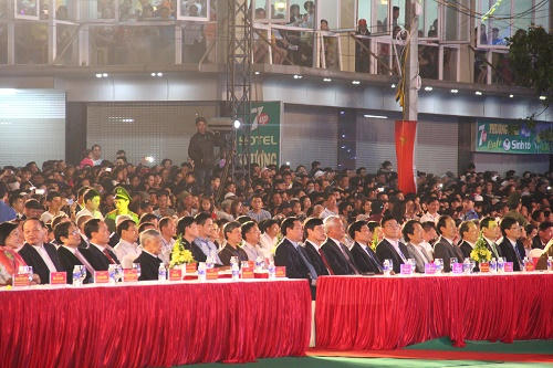 Đông đảo lãnh đạo Trung ương, các Bộ, ban ngành và địa phương tham dự Lễ hội