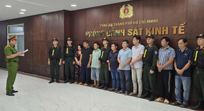 Các bị can trong vụ án. Ảnh: VGP